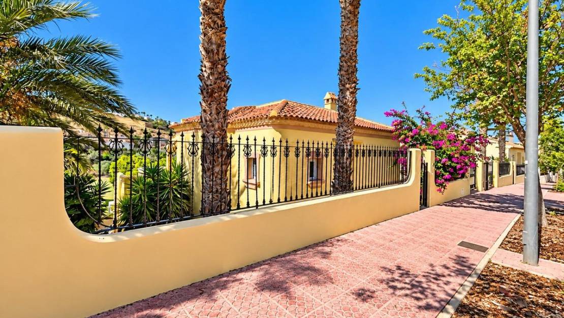 Sale - Villa - Los Montesinos - La Marquesa