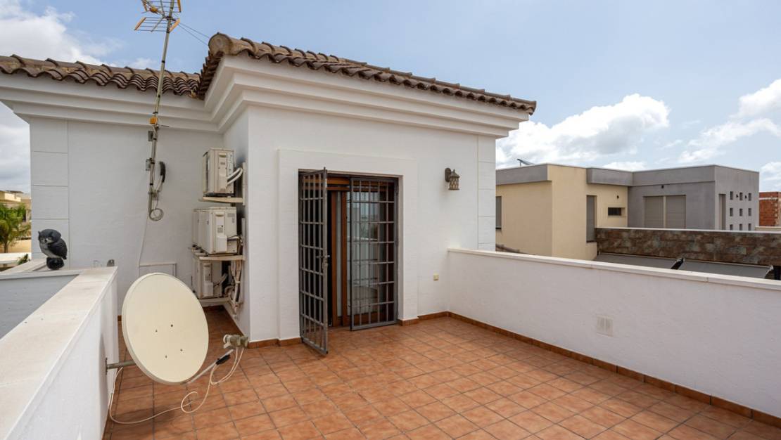 Sale - Villa - Los Montesinos - Los Montesinos Centro