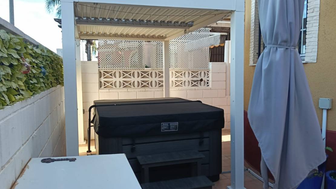 Sale - Villa - Los Montesinos - Los Montesinos Centro