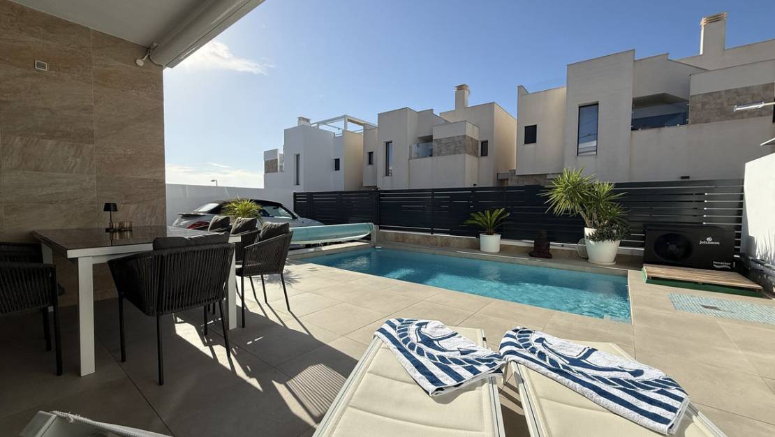 Sale - Villa - Los Montesinos - Los Montesinos Centro