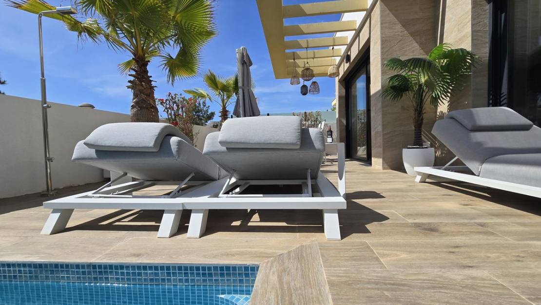 Sale - Villa - Los Montesinos - Los Montesinos Centro