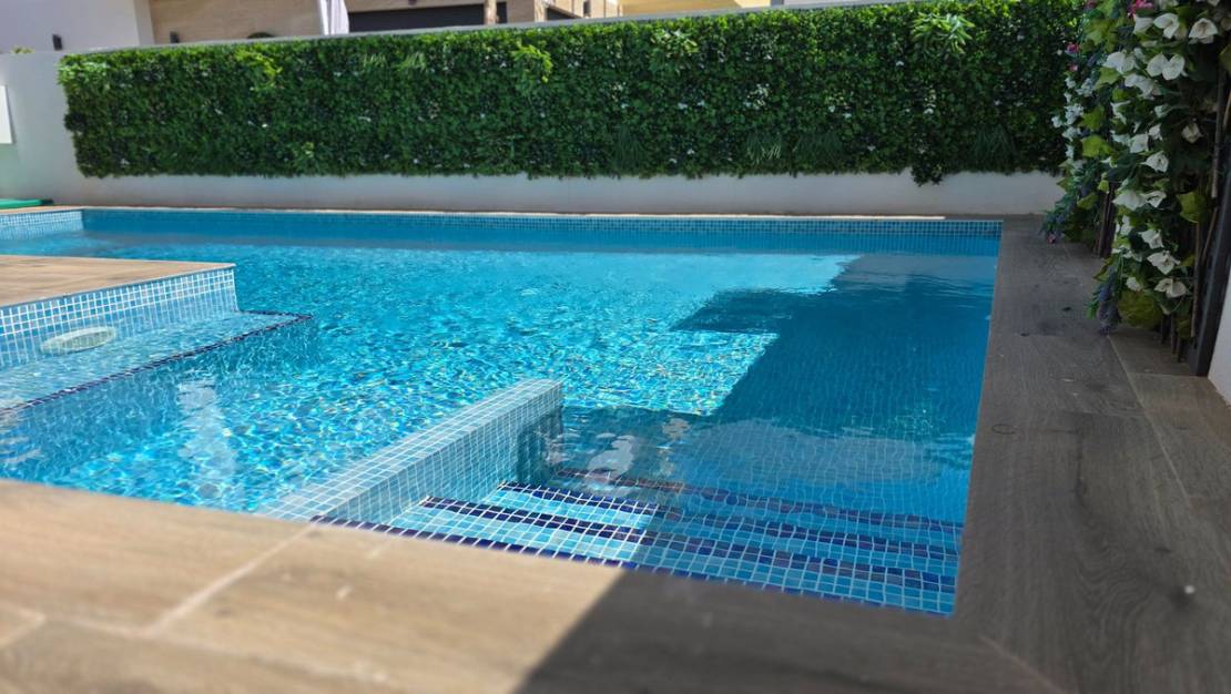 Sale - Villa - Los Montesinos - Los Montesinos Centro