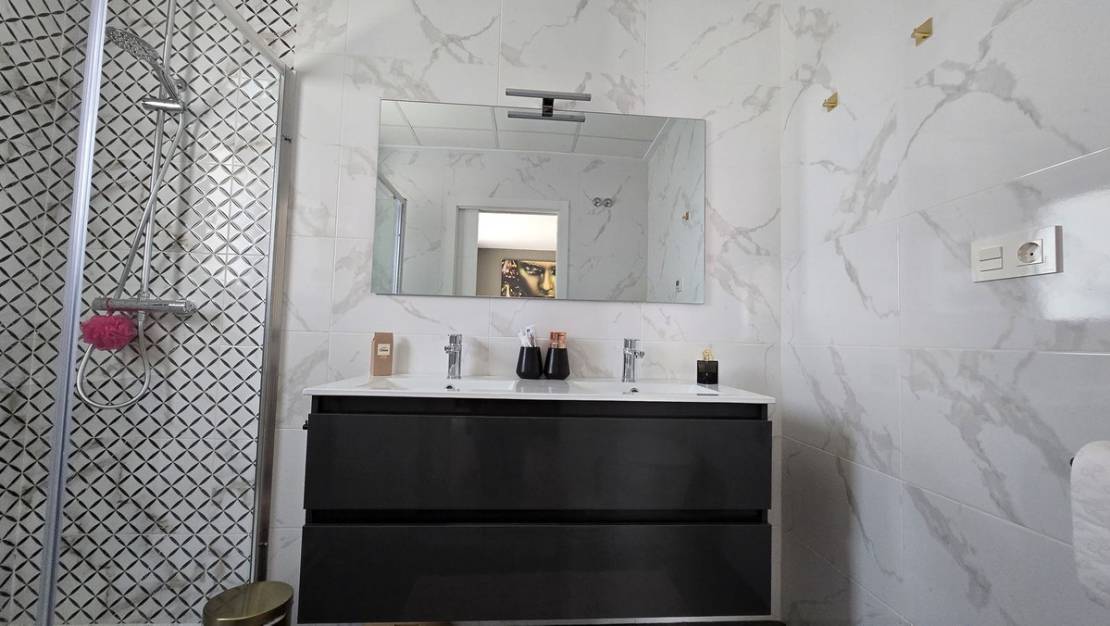 Sale - Villa - Los Montesinos - Los Montesinos Centro