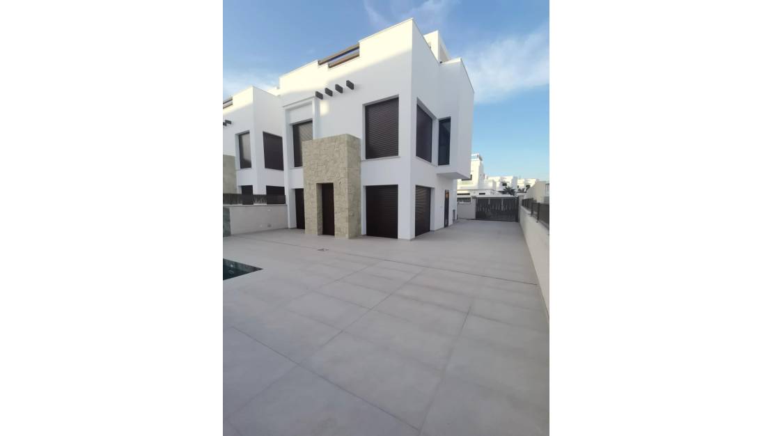 Sale - Villa - Los Montesinos - Los Montesinos Centro