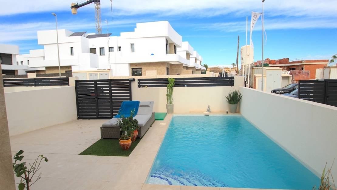 Sale - Villa - Los Montesinos - Los Montesinos Centro