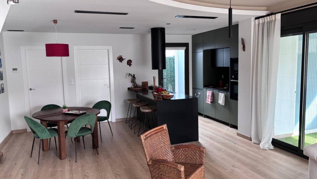 Sale - Villa - Los Montesinos - Los Montesinos Centro