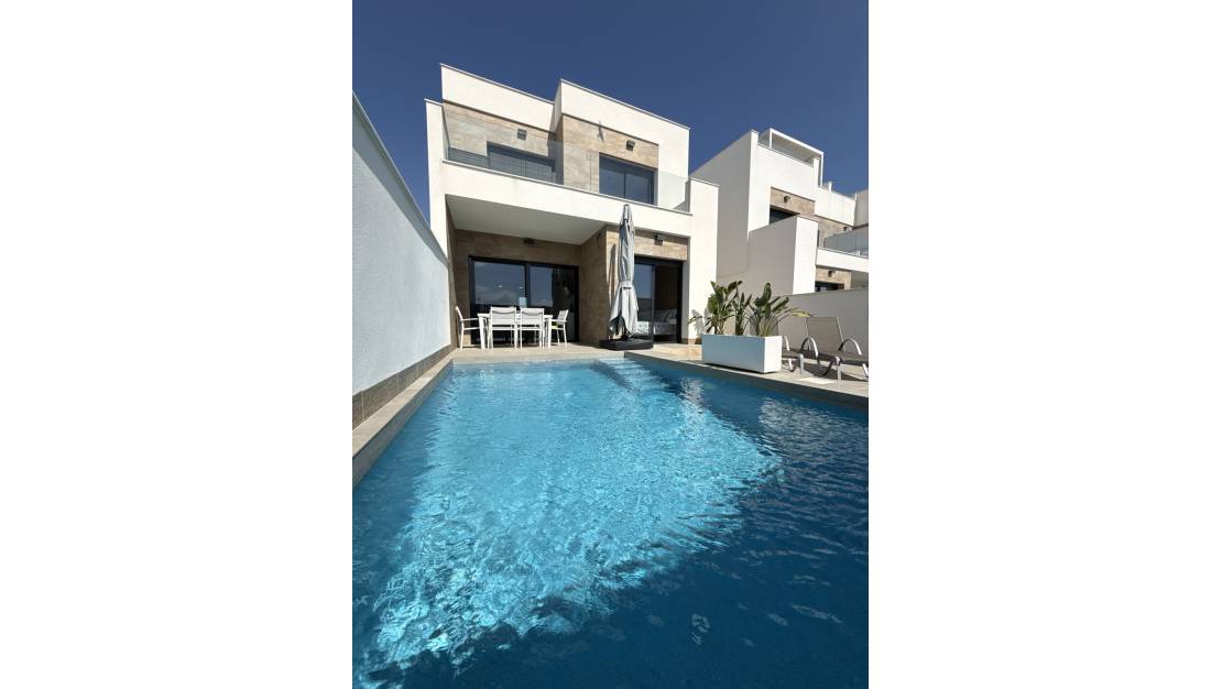 Sale - Villa - Los Montesinos - Los Montesinos Centro