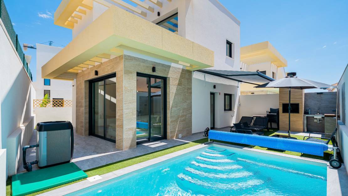 Sale - Villa - Los Montesinos - Los Montesinos Centro