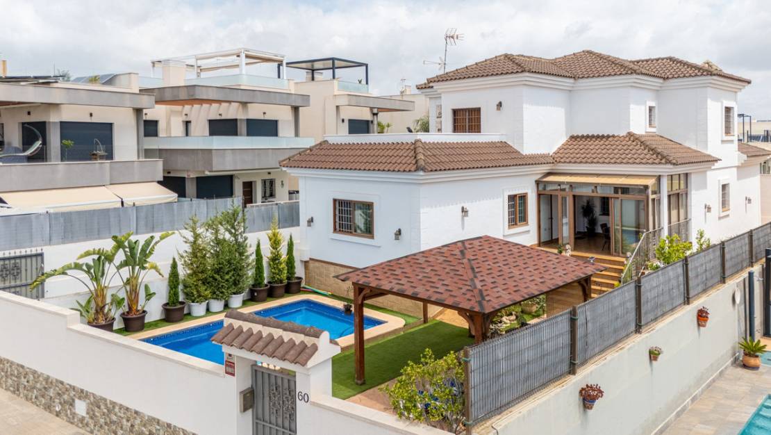 Sale - Villa - Los Montesinos - Los Montesinos Centro
