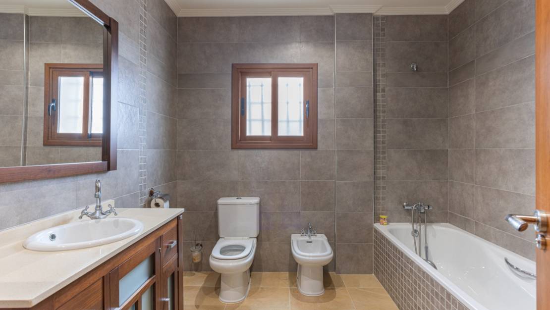 Sale - Villa - Los Montesinos - Los Montesinos Centro