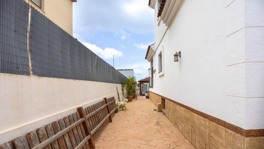 Sale - Villa - Los Montesinos - Los Montesinos Centro