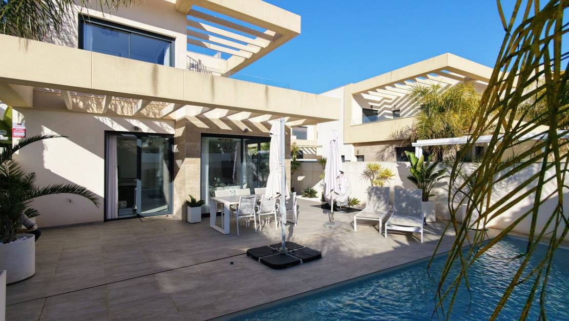 Sale - Villa - Los Montesinos - Los Montesinos Centro