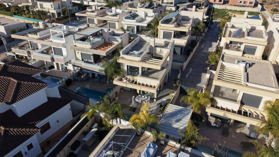 Sale - Villa - Los Montesinos - Los Montesinos Centro