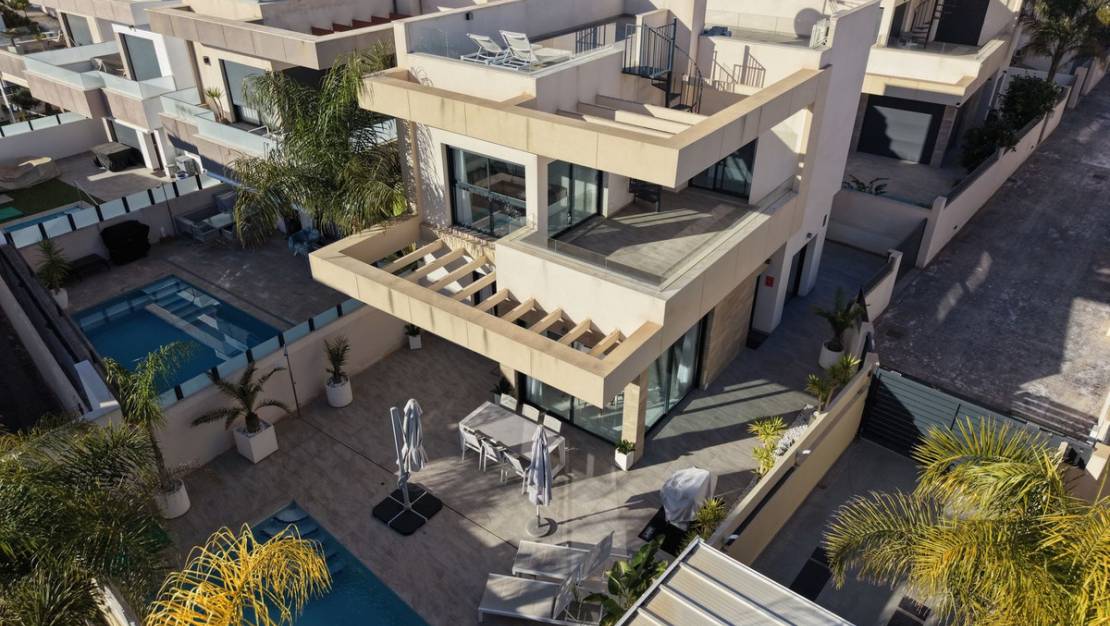 Sale - Villa - Los Montesinos - Los Montesinos Centro