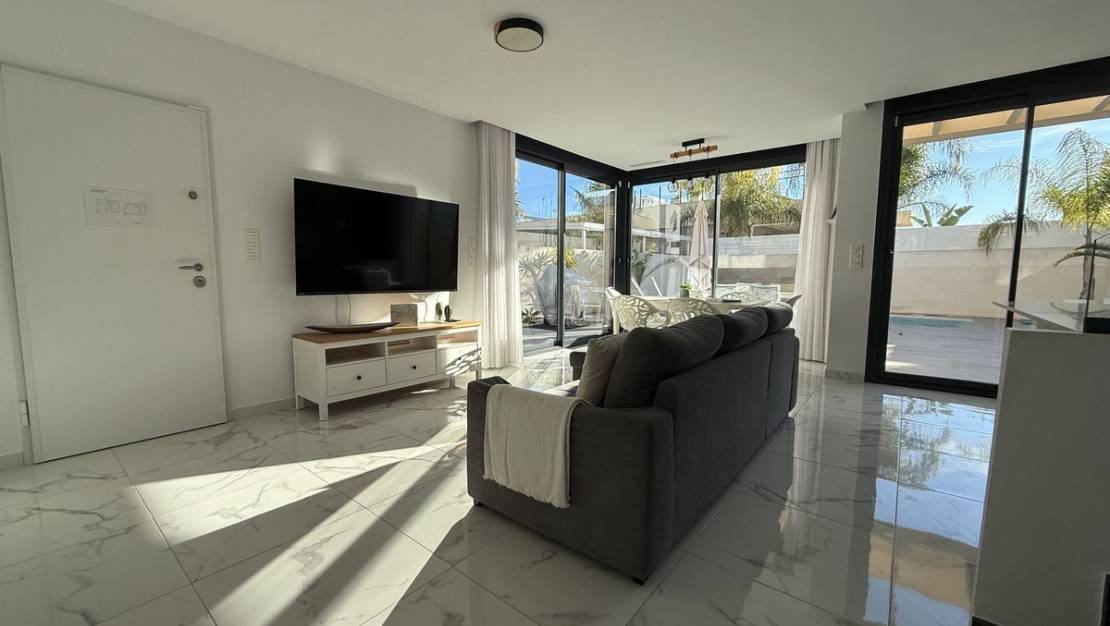 Sale - Villa - Los Montesinos - Los Montesinos Centro