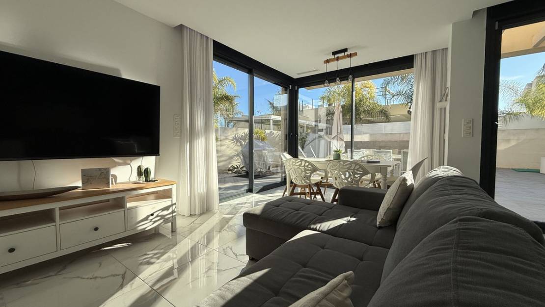 Sale - Villa - Los Montesinos - Los Montesinos Centro