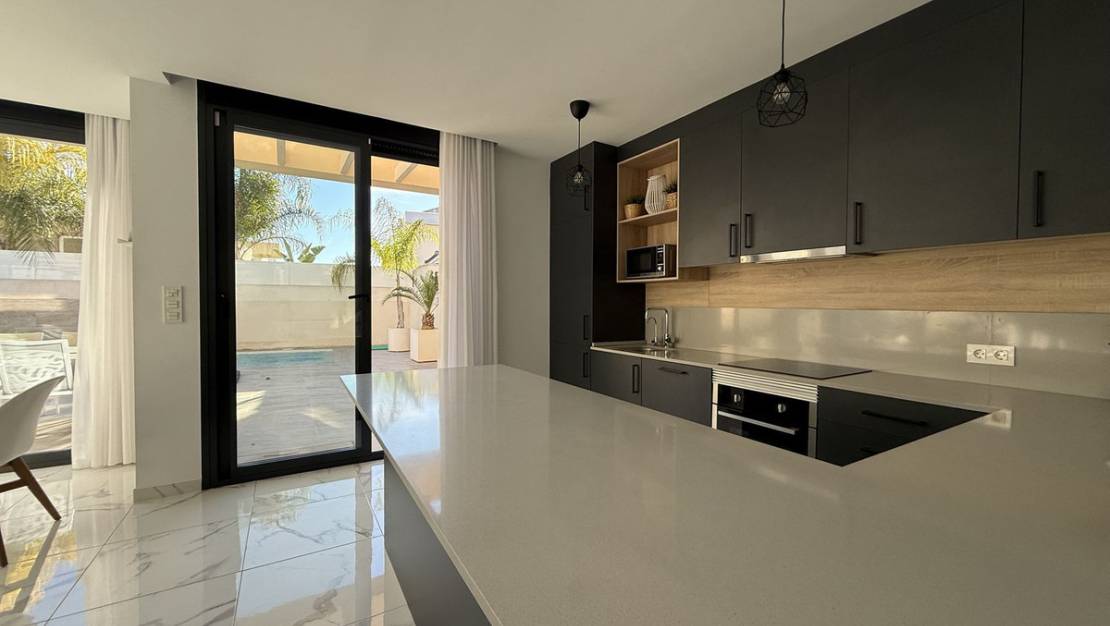 Sale - Villa - Los Montesinos - Los Montesinos Centro