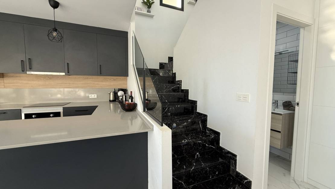 Sale - Villa - Los Montesinos - Los Montesinos Centro