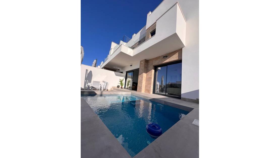 Sale - Villa - Los Montesinos - Los Montesinos Centro