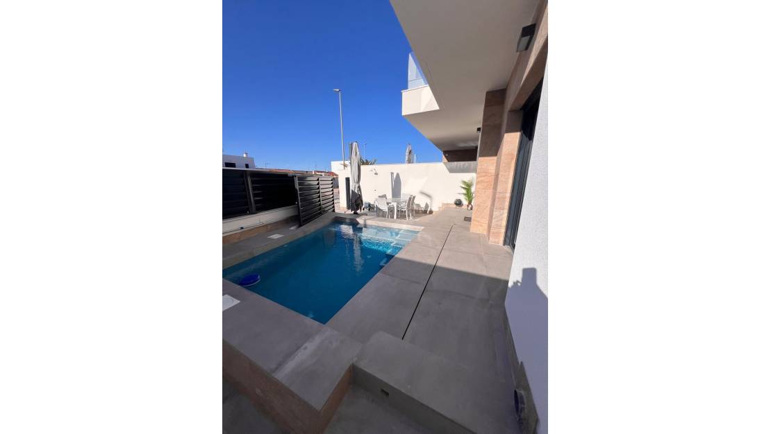 Sale - Villa - Los Montesinos - Los Montesinos Centro