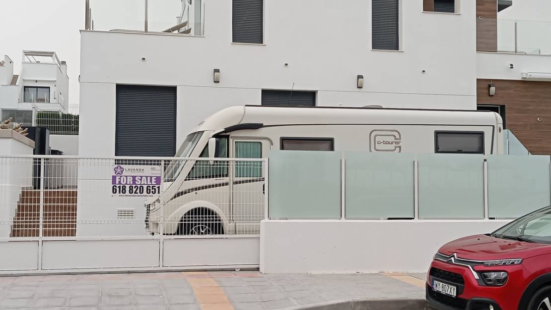 Sale - Villa - Los Montesinos - Los Montesinos Centro