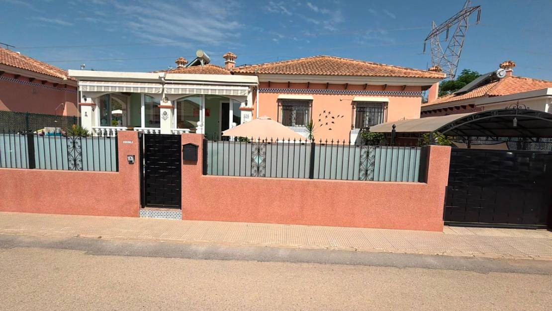 Sale - Villa - Los Montesinos - Los Montesinos Centro