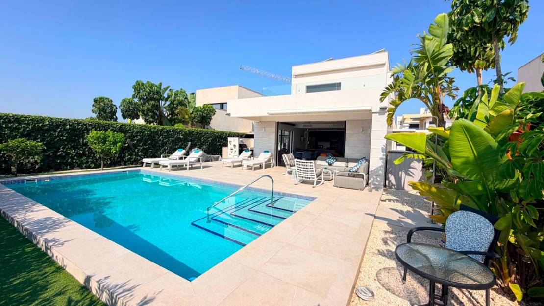 Sale - Villa - Los Montesinos - Los Montesinos Centro