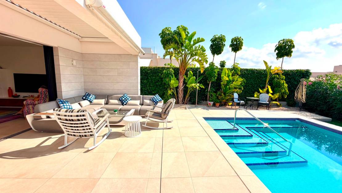 Sale - Villa - Los Montesinos - Los Montesinos Centro