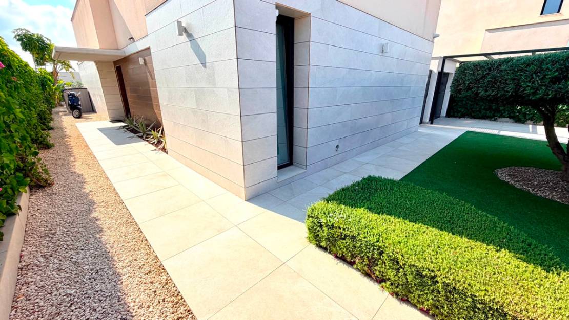 Sale - Villa - Los Montesinos - Los Montesinos Centro
