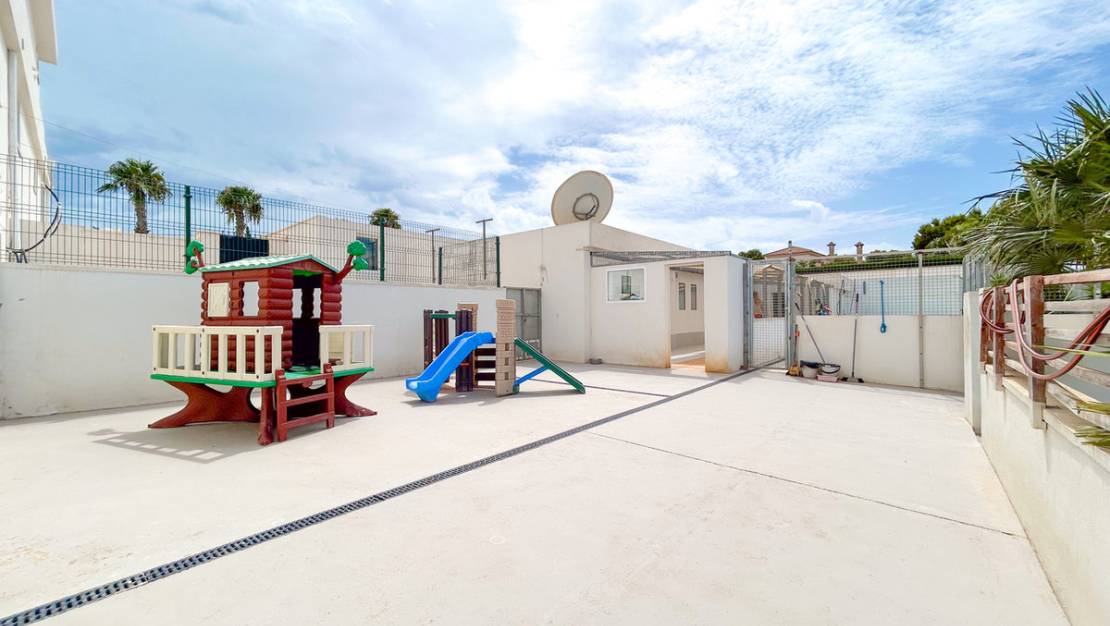 Sale - Villa - Los Montesinos - Los Montesinos Centro