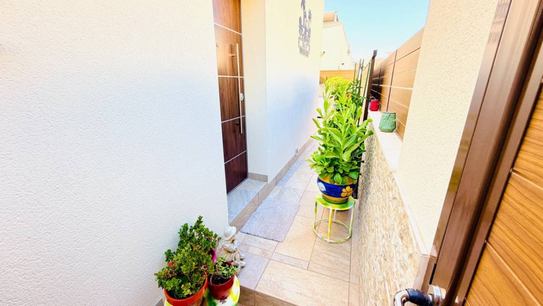 Sale - Villa - Los Montesinos - Los Montesinos Centro