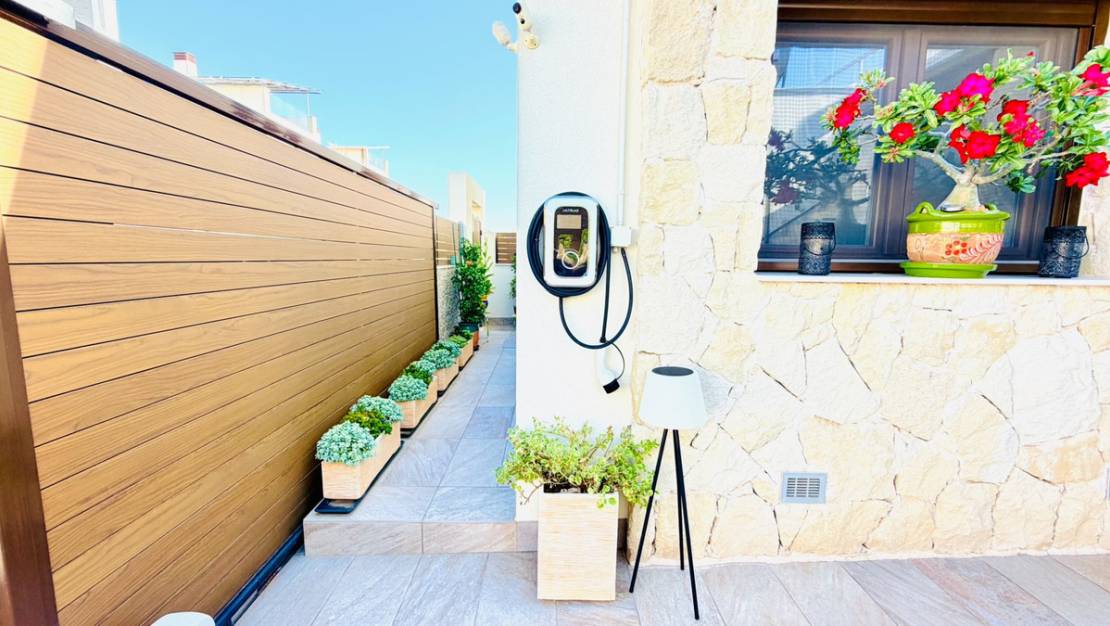 Sale - Villa - Los Montesinos - Los Montesinos Centro