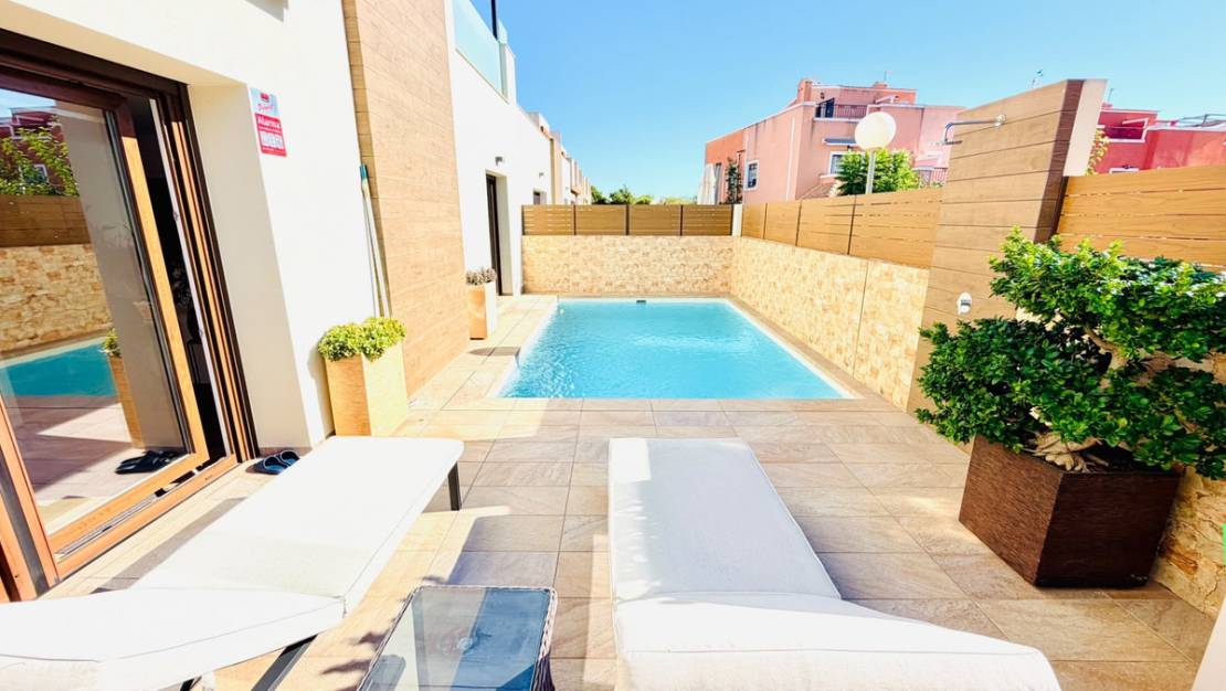 Sale - Villa - Los Montesinos - Los Montesinos Centro