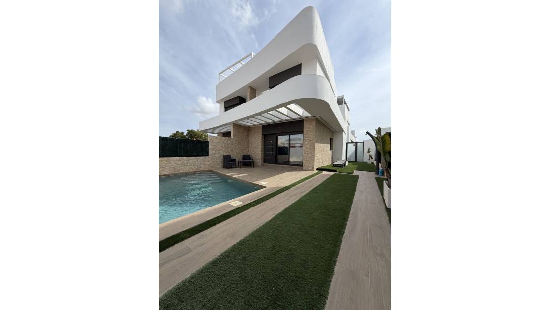 Sale - Villa - Los Montesinos - Los Montesinos Centro