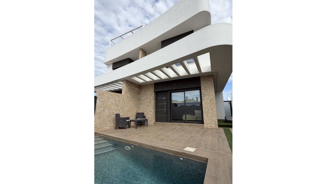 Sale - Villa - Los Montesinos - Los Montesinos Centro