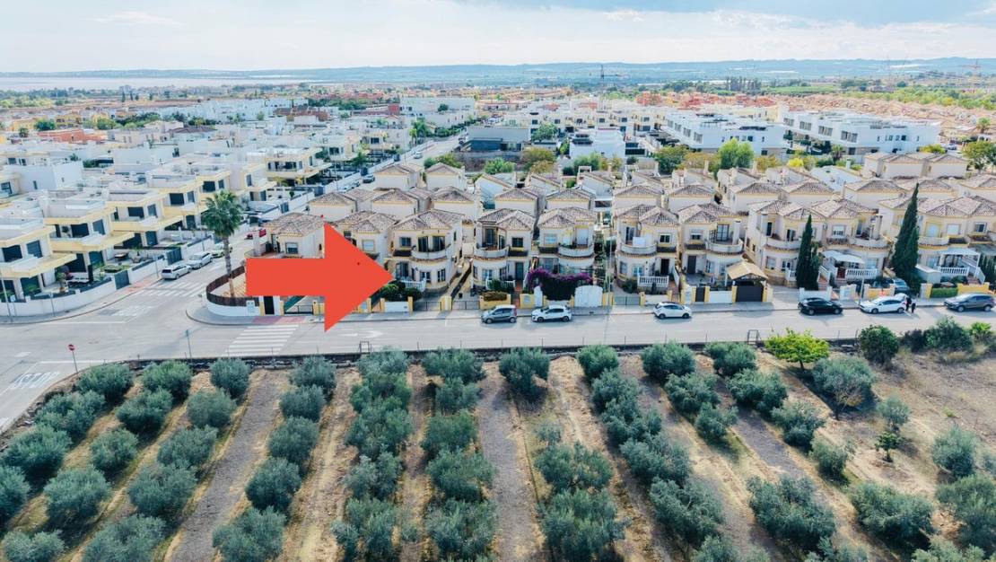Sale - Villa - Los Montesinos - Los Montesinos Centro