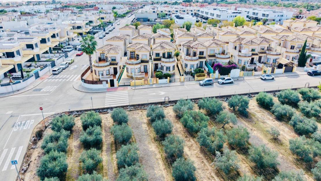Sale - Villa - Los Montesinos - Los Montesinos Centro