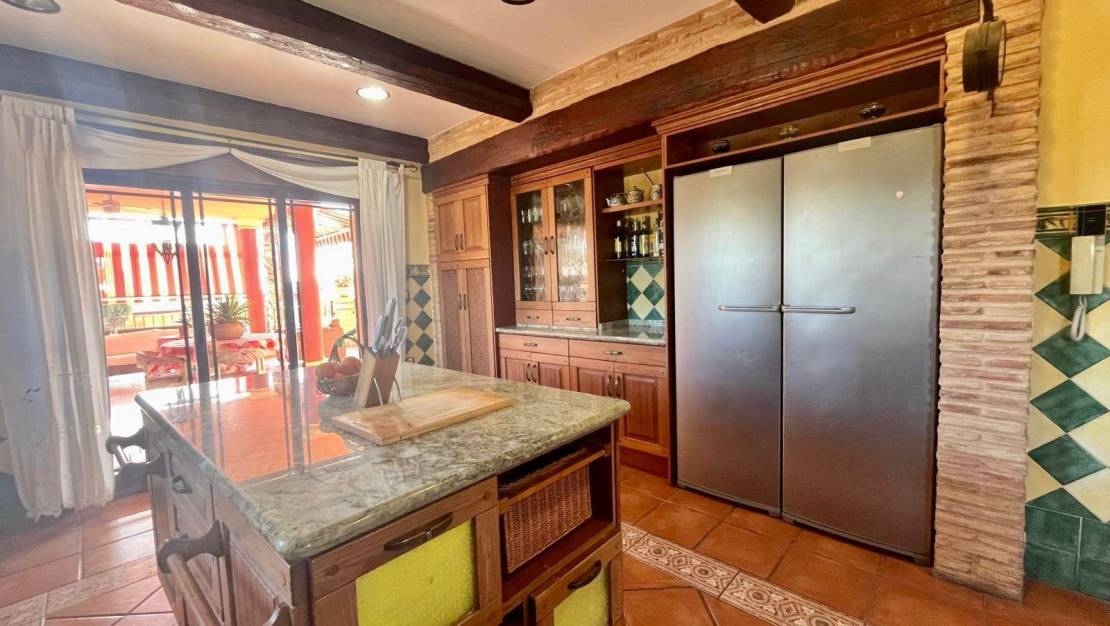 Sale - Villa - Los Montesinos - Polígono Industrial