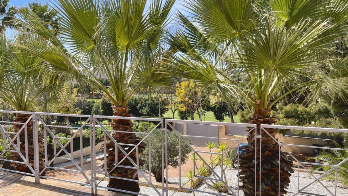 Sale - Villa - Monforte del Cid - Monforte del Cid Centro