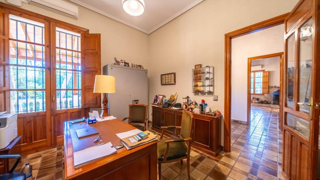 Sale - Villa - Mutxamel - Mutxamel Centro