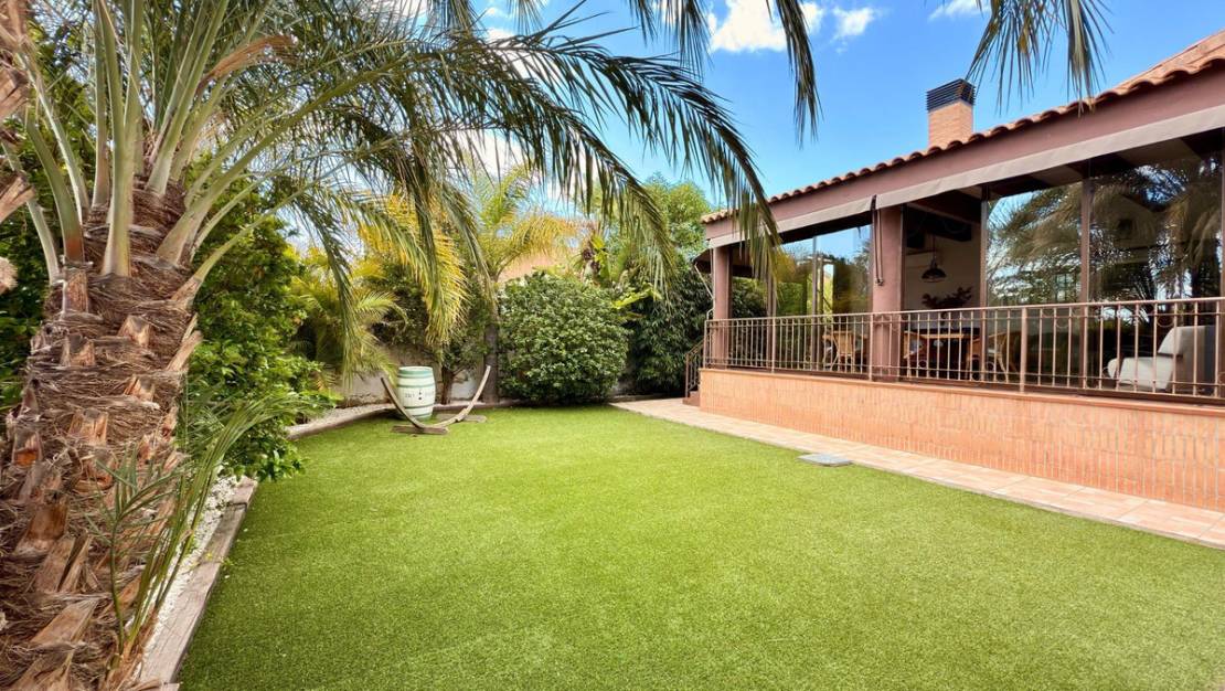 Sale - Villa - Mutxamel - Mutxamel Centro