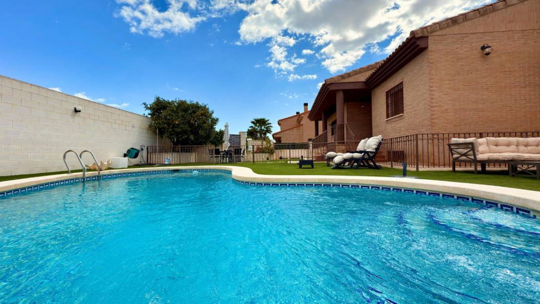 Sale - Villa - Mutxamel - Mutxamel Centro