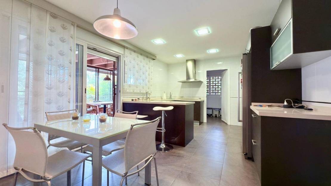 Sale - Villa - Mutxamel - Mutxamel Centro