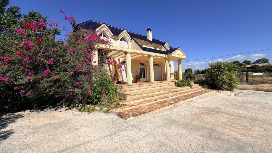 Sale - Villa - Mutxamel - Mutxamel Centro