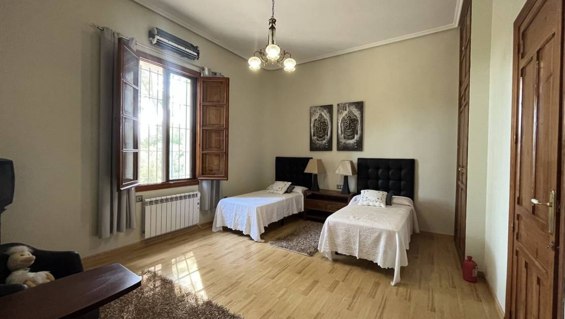 Sale - Villa - Mutxamel - Mutxamel Centro