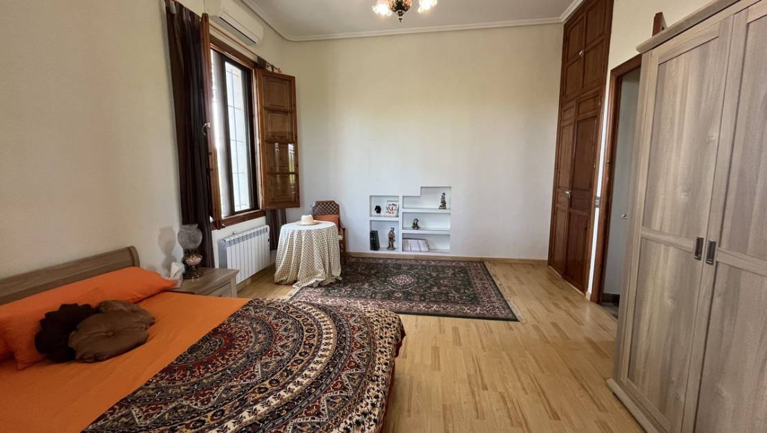 Sale - Villa - Mutxamel - Mutxamel Centro