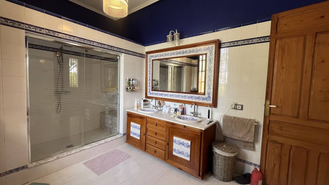 Sale - Villa - Mutxamel - Mutxamel Centro