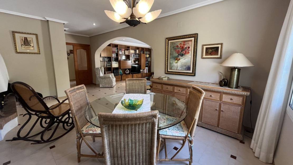 Sale - Villa - Mutxamel - Mutxamel Centro