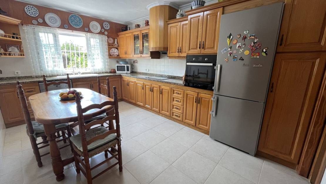 Sale - Villa - Mutxamel - Mutxamel Centro