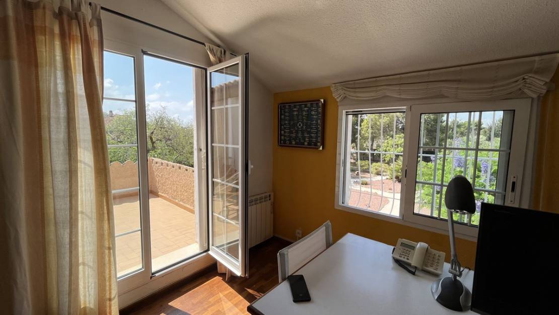 Sale - Villa - Mutxamel - Mutxamel Centro